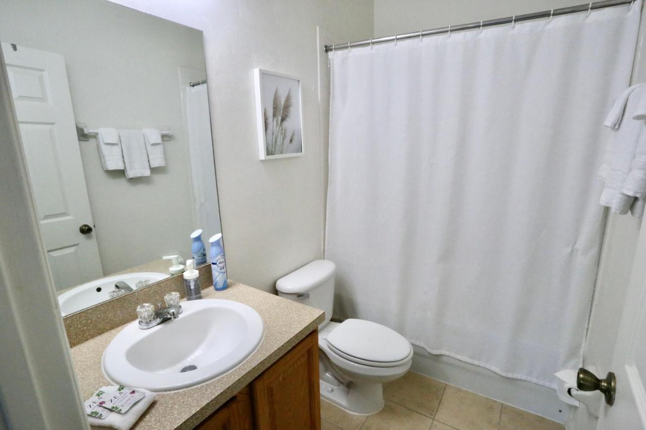 Oaks Modern & Comfy Condo In The Perfect Location Gainesville Luaran gambar